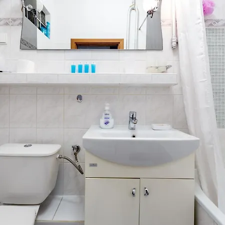 Marina Harmony By Bookinghost