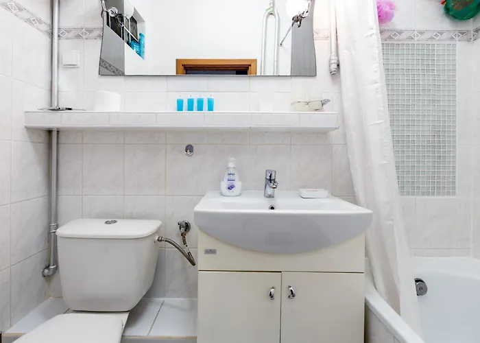 Marina Harmony By Bookinghost